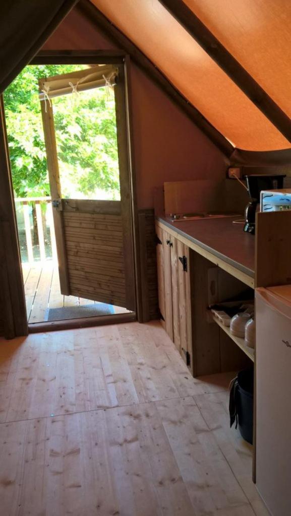Camping Onlycamp La Confluence Savonnieres Экстерьер фото