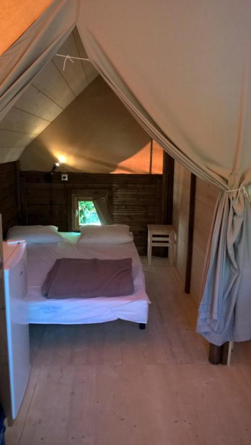 Camping Onlycamp La Confluence Savonnieres Экстерьер фото